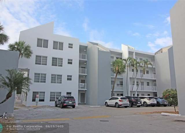 Property at 2860 NE 14th St Unit 103 D, Pompano Beach, FL 33062, 2 beds, 2 baths