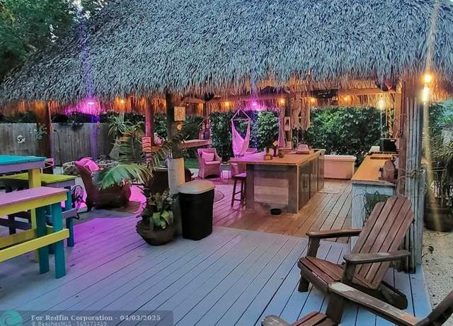 Property at 42 Coral Dr, Key Largo, FL 33037, 2 beds, 1 bath