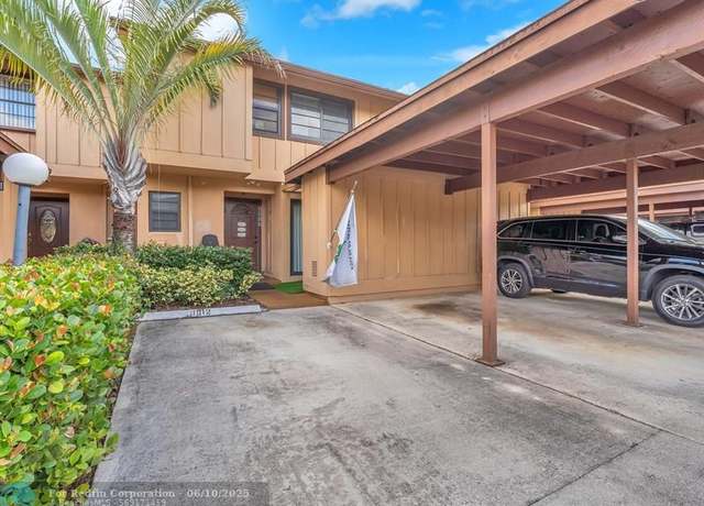 Property at 9912 Royal Palm Blvd #9912, Coral Springs, FL 33065, 3 beds, 2.5 baths