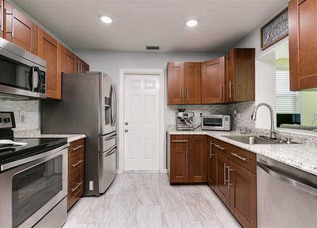 Property at 8105 NW 59th St, Tamarac, FL 33321, 2 beds, 1 bath