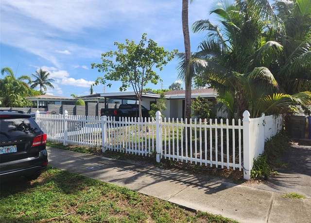 Property at 5208 NE 5th Ave, Oakland Park, FL 33334, 3 beds, 2 baths