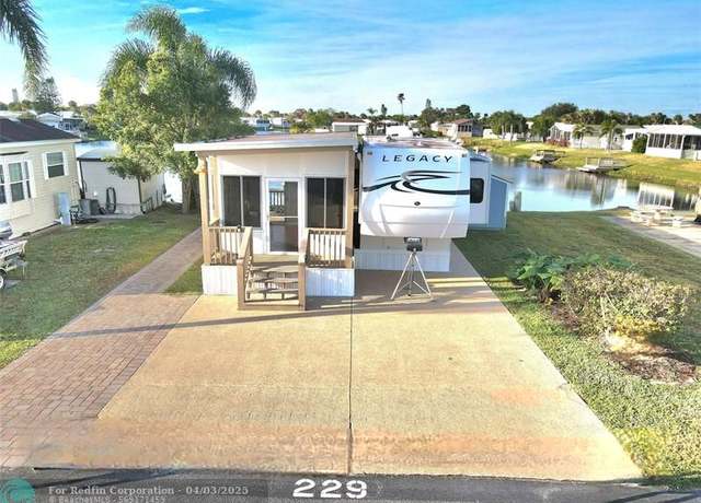 Property at 13860 SE 143rd Ave, Okeechobee, FL 34974, 1 bed, 1 bath