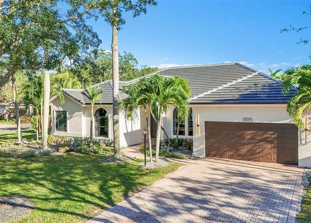 Property at 16260 Owasco Cir, Davie, FL 33331, 4 beds, 2.5 baths
