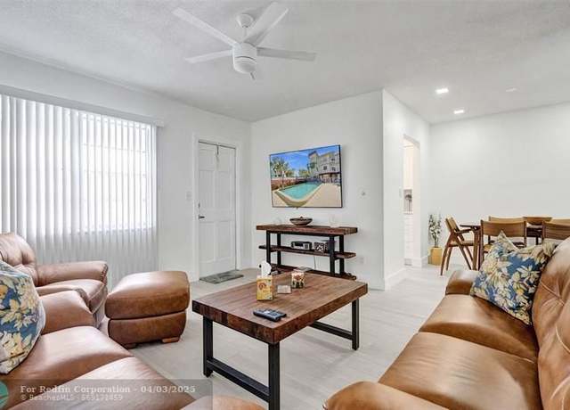 Property at 2340 NE 9th St #302, Fort Lauderdale, FL 33304, 1 bed, 1.5 baths