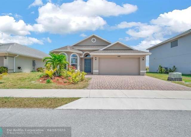 Property at 408 Seafoam Cir, Fort Pierce, FL 34945, 3 beds, 2 baths