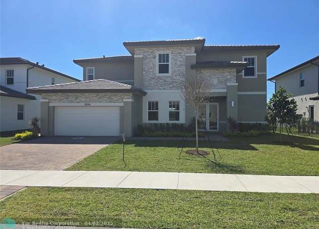 Property at 12290 SW 44th Ct, Fort Lauderdale, FL 33330, 4 beds, 3 baths