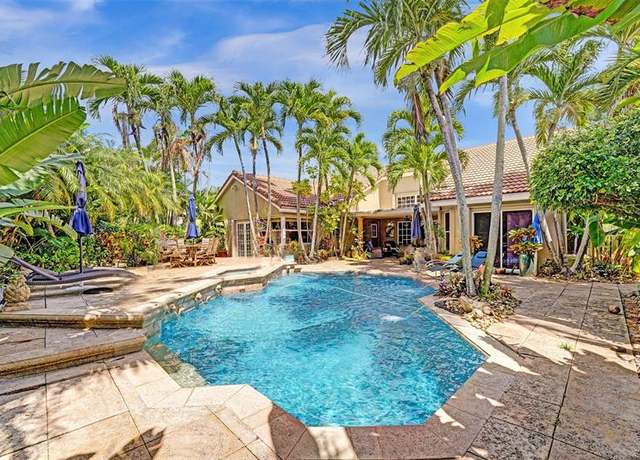 Property at 3076 Perriwinkle Cir, Davie, FL 33328, 4 beds, 3 baths