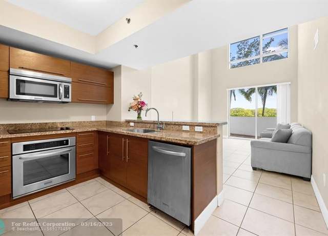 Property at 2641 N Flamingo Rd Unit TH7, Sunrise, FL 33323, 2 beds, 2 baths