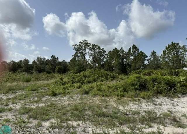Property at 7897 8th Pl, FL 33935