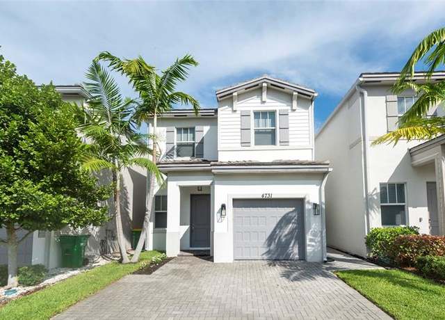 Property at 4731 NW 48th Ter, Tamarac, FL 33319, 3 beds, 2.5 baths