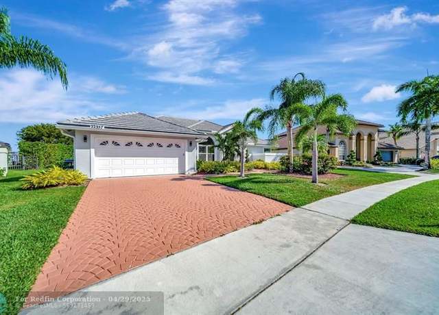 Property at 22357 Collington Dr, Boca Raton, FL 33428, 4 beds, 3 baths