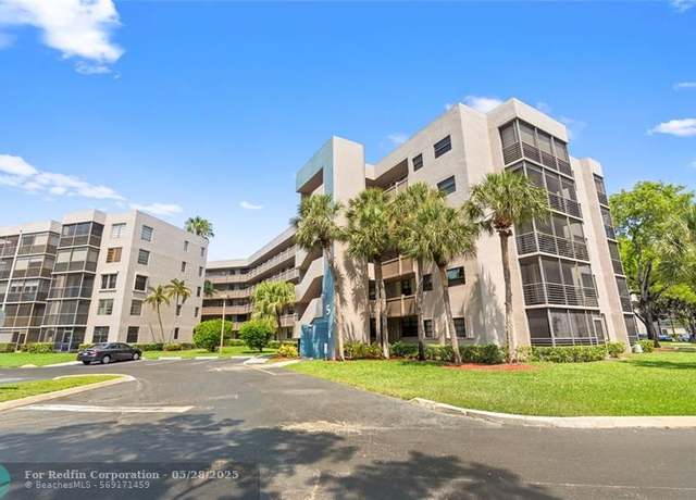 Property at 1001 Colony Point Cir #410, Pembroke Pines, FL 33026, 2 beds, 2 baths