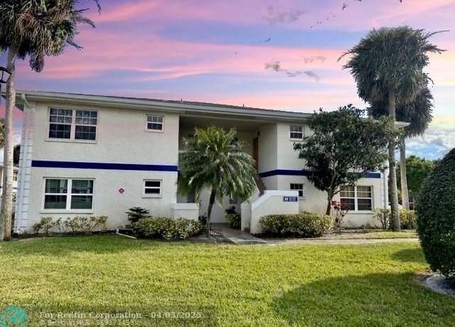 Property at 1516 SE Royal Green Cir #202, Port St. Lucie, FL 34952, 3 beds, 2 baths