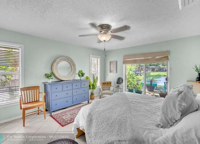 Property at 7460 SW 42nd Ct, Davie, FL 33314, 3 beds, 2 baths