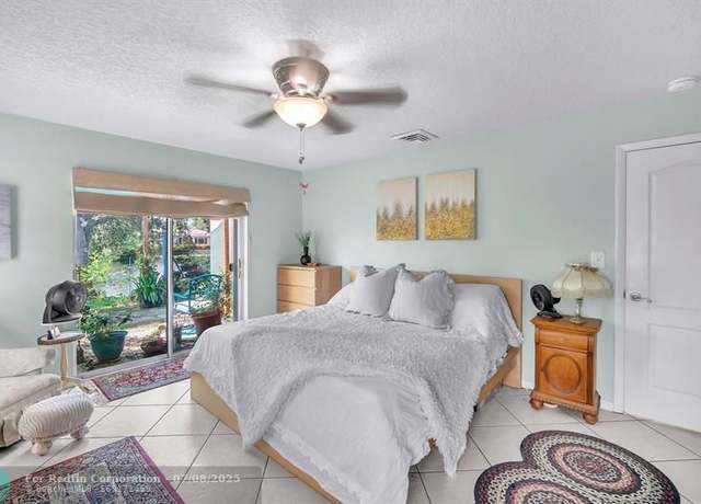 Property at 7460 SW 42nd Ct, Davie, FL 33314, 3 beds, 2 baths
