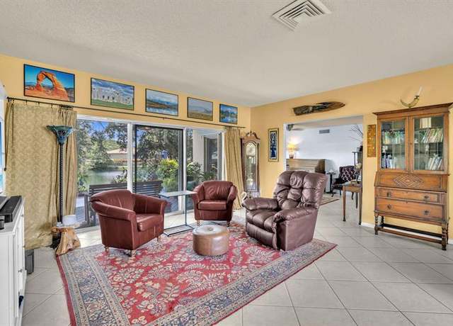 Property at 7460 SW 42nd Ct, Davie, FL 33314, 3 beds, 2 baths