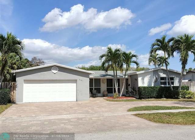 Property at 9181 SW 54th St, Cooper City, FL 33328, 4 beds, 2 baths
