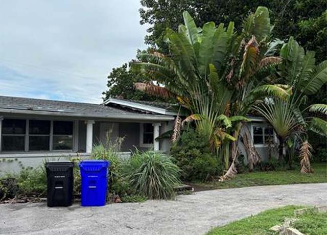 Property at 1137 NW 16th Ct, Fort Lauderdale, FL 33311, 5 beds, 2 baths