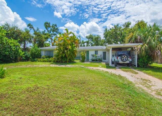 Property at 628 Banyan Rd, Vero Beach, FL 32963, 3 beds, 3 baths