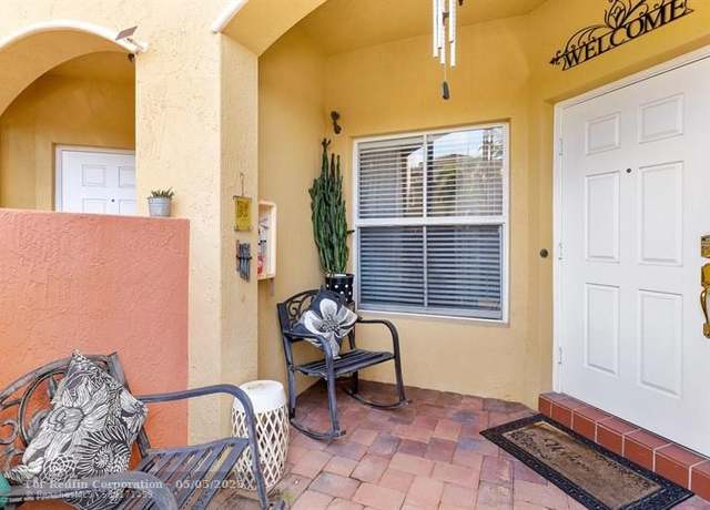 Property at 2851 W Prospect Rd #506, Tamarac, FL 33309, 3 beds, 2.5 baths