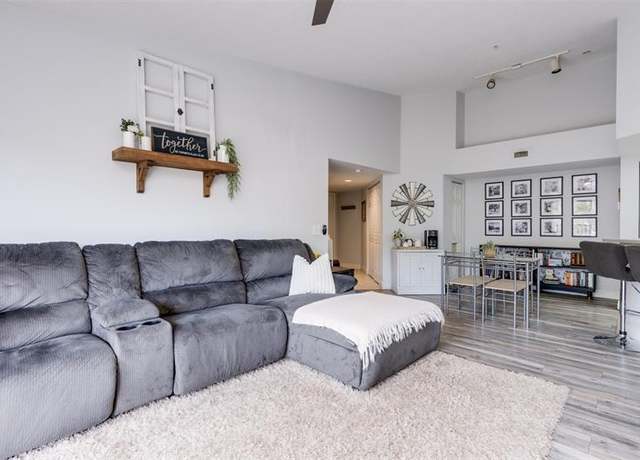 Property at 2131 SE 10th Ave #1110, Fort Lauderdale, FL 33316, 2 beds, 2 baths