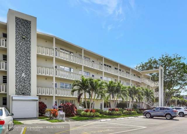 Property at 4004 Cambridge A #4004, Deerfield Beach, FL 33442, 1 bed, 1.5 baths