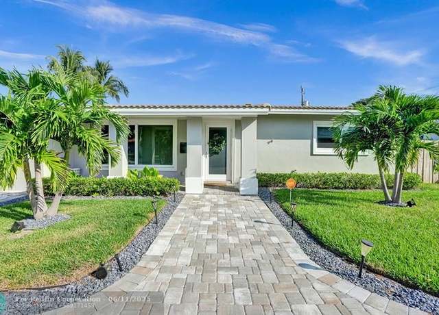Property at 2445 SE 7th St, Pompano Beach, FL 33062, 3 beds, 2 baths