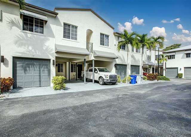 Property at 131 SE 7th Way #131, Pompano Beach, FL 33060, 3 beds, 2.5 baths