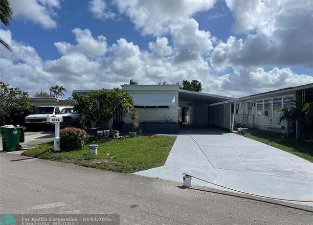 Property at 8700 SW 21st St, Davie, FL 33324, 3 beds, 2 baths