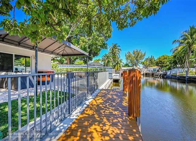 Property at 3044 NE 15th Ter, Oakland Park, FL 33334, 3 beds, 2 baths