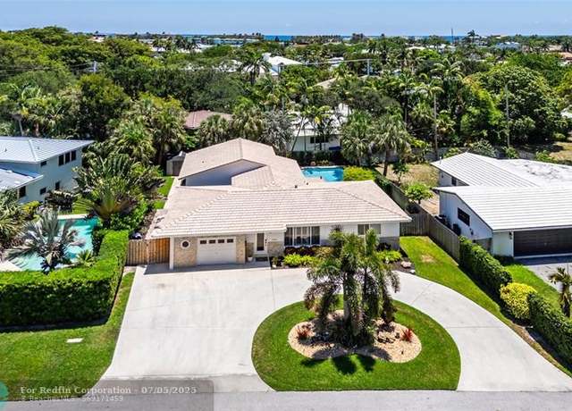 Property at 2642 NE 26th Ter, Lighthouse Point, FL 33064, 4 beds, 2 baths