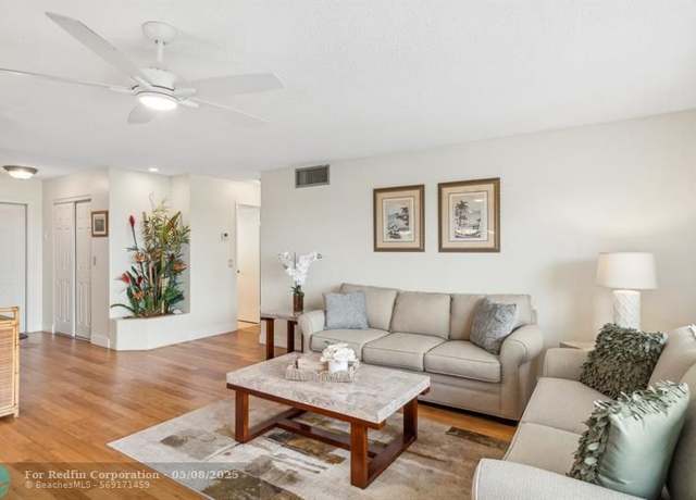 Property at 1445 Atlantic Shores Blvd #509, Hallandale, FL 33009, 2 beds, 2 baths