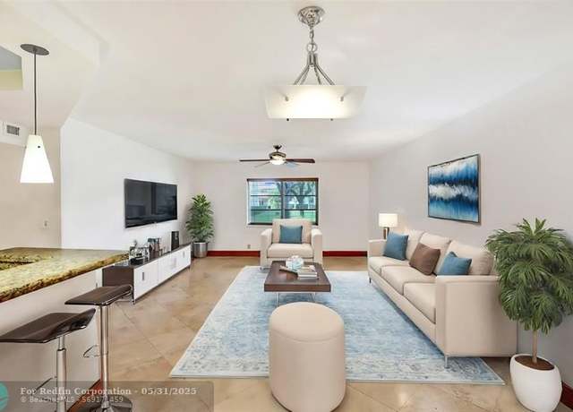 Property at 124 NE 19th Ct Unit 101B, Wilton Manors, FL 33305, 2 beds, 2 baths