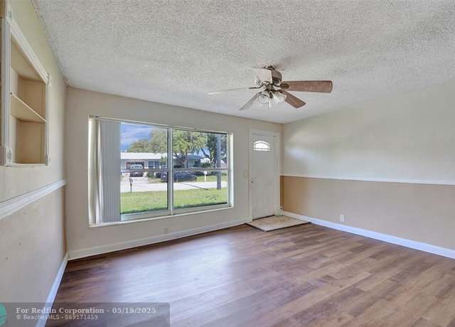 Property at 1560 NE 31st Ct, Pompano Beach, FL 33064, 2 beds, 1 bath