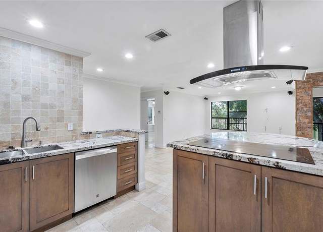 Property at 3367 NW 47th Ave #3264, Coconut Creek, FL 33063, 3 beds, 2 baths