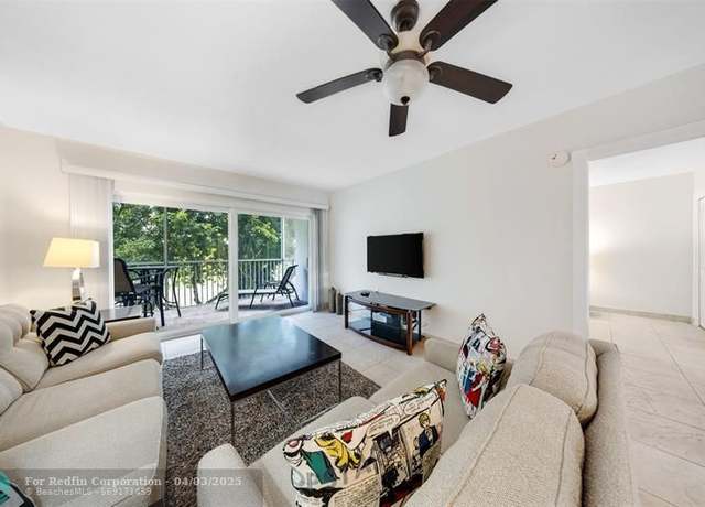 Property at 3050 N Palm Aire Dr #307, Pompano Beach, FL 33069, 1 bed, 1.5 baths