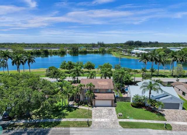 Property at 1325 SW 151st Way, Sunrise, FL 33326, 4 beds, 2.5 baths