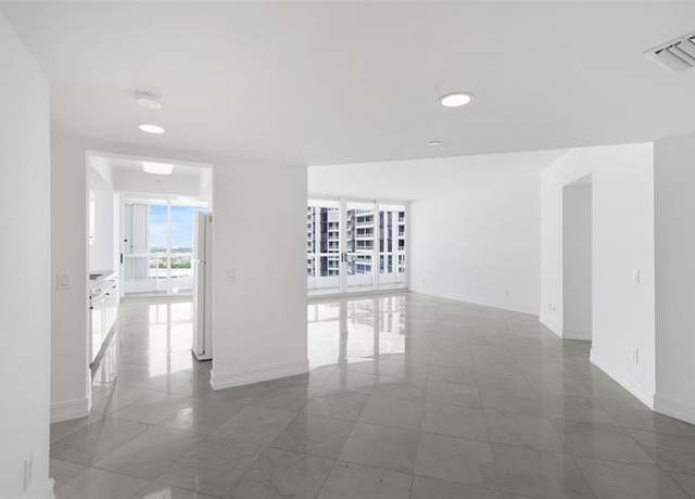 Property at 21055 NE 37th Ave #2703, Aventura, FL 33180, 3 beds, 2 baths