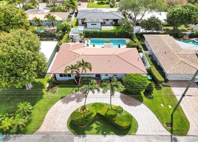 Property at 2130 NE 16th Ave, Wilton Manors, FL 33305, 3 beds, 2 baths