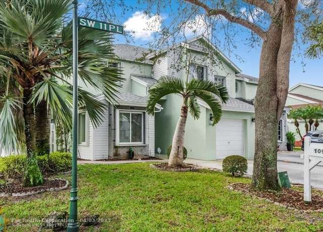 Property at 10960 SW 11th Pl, Davie, FL 33324, 3 beds, 2.5 baths