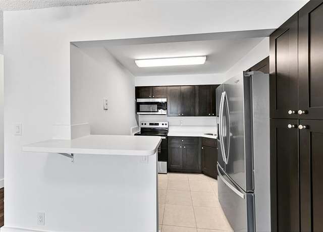 Property at 1625 SE 10th Ave #805, Fort Lauderdale, FL 33316, 1 bed, 1 bath