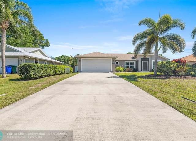 Property at 1250 Laconia St, Sebastian, FL 32958, 3 beds, 2 baths