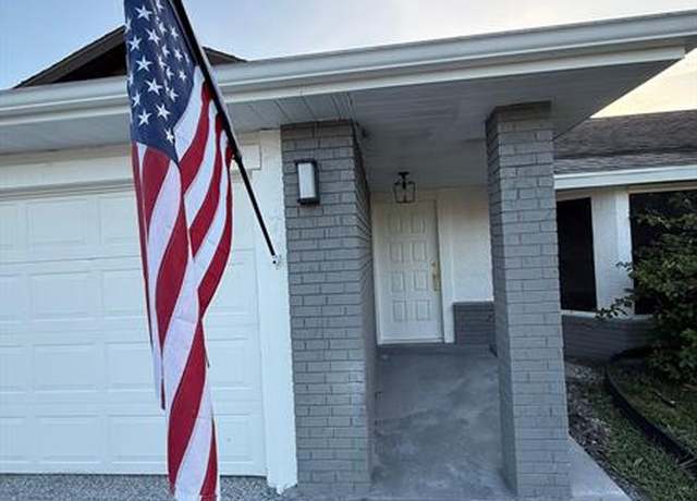Property at 744 SW Carmelite St, Port St. Lucie, FL 34983, 3 beds, 2 baths