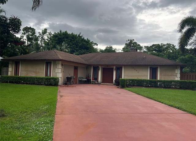 Property at 5940 Piney Ct, Green Acres, FL 33463, 3 beds, 2 baths