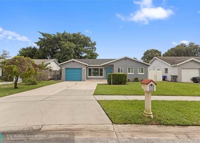 Property at 22822 SW 53rd Ave, Boca Raton, FL 33433, 2 beds, 2 baths