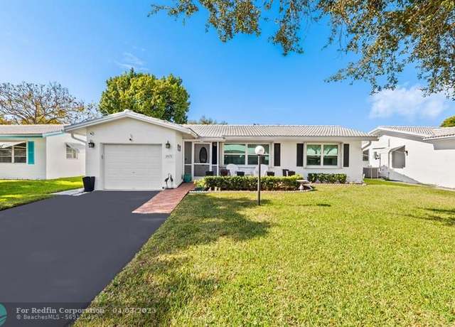 Property at 1631 NW 85th Ave, Plantation, FL 33322, 2 beds, 2 baths