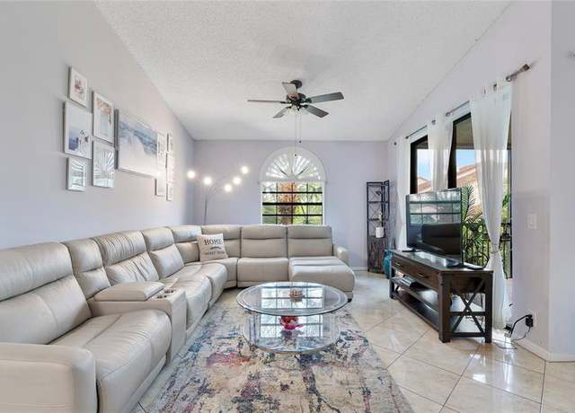 Property at 10730 NW 14th St #175, Plantation, FL 33322, 3 beds, 2 baths