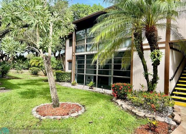 Property at 9384 S Belfort Cir #101, Tamarac, FL 33321, 2 beds, 2 baths