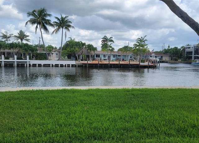 Property at 711 SE 7th Ave #5, Pompano Beach, FL 33060, 2 beds, 2 baths