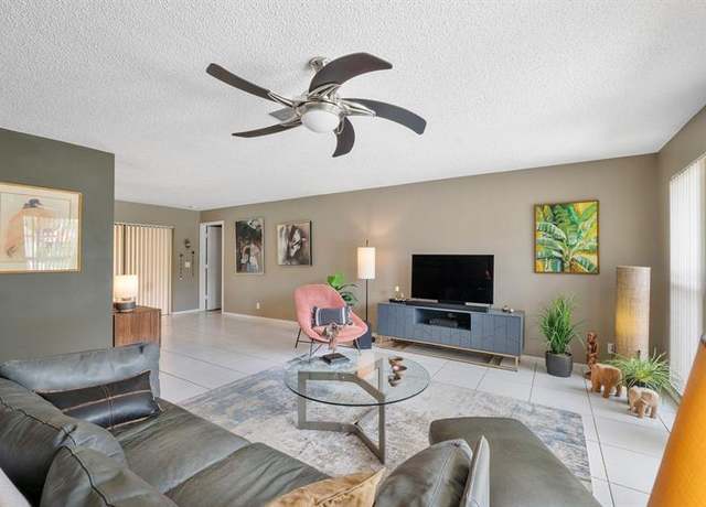 Property at 6334 Winding Brooke Way, Delray Beach, FL 33484, 2 beds, 2 baths